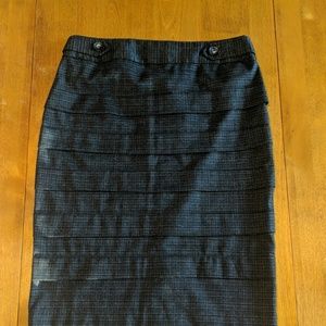 BCX Black heathered pencil skirt EUC